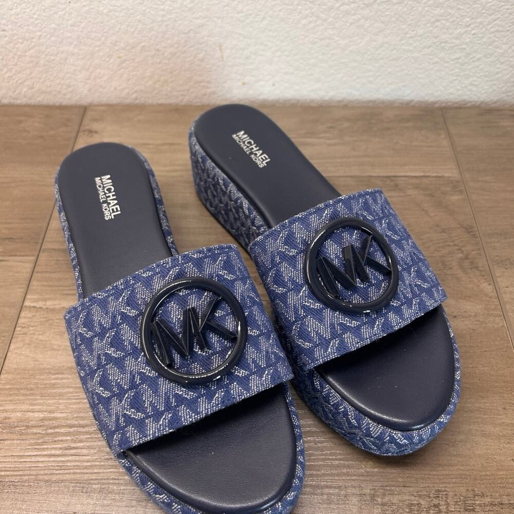 Michael Michael Kors Women's Sadler Wedge Sandals SZ 6.5